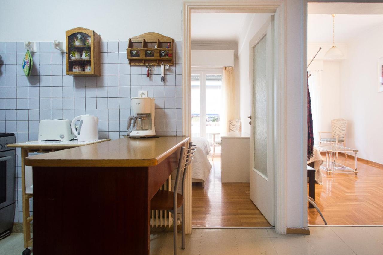 Flat In Central Athens - Pangrati Екстериор снимка